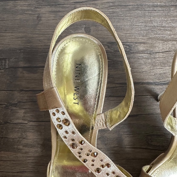 *NINE WEST* Gold x Rhinestone Angelic Rhinestone Heels Size 8 - Picture 5 of 11